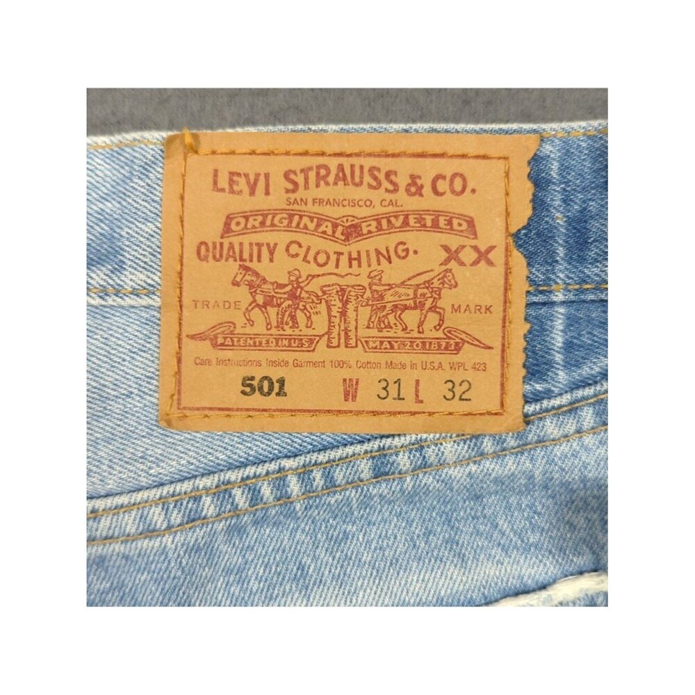 Levi's Vtg Jeans Womens 31x32 Fits 29x31 Blue 501 Straight Distressed USA 90's